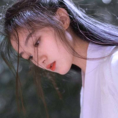 帮我取带温字的两个字的网名